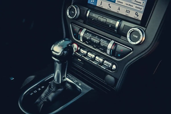 2019 Ford Mustang interior dashboard