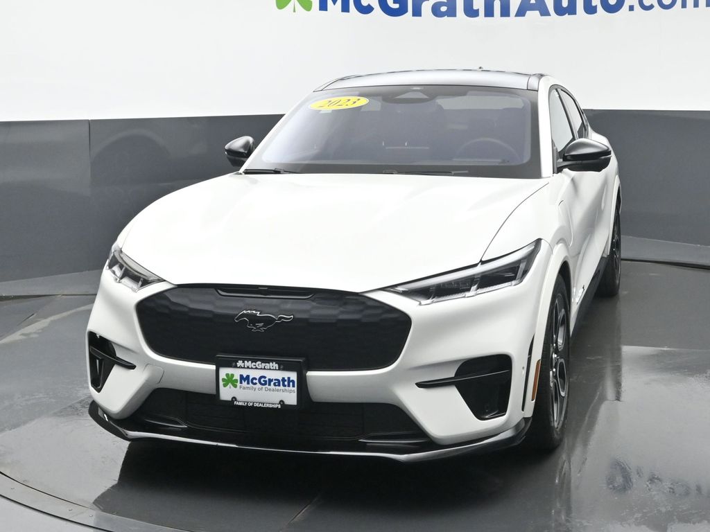 2023 Ford Mustang Mach-E GT photo 4