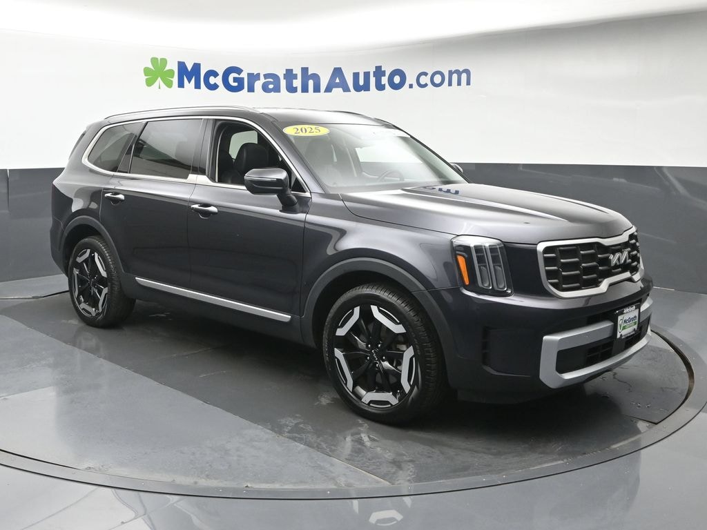 Used 2025 Kia Telluride S SUV