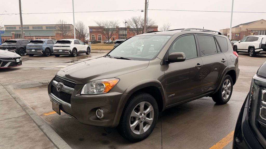 Used 2012 Toyota RAV4 Limited with VIN 2T3DF4DVXCW224793 for sale in Hiawatha, IA