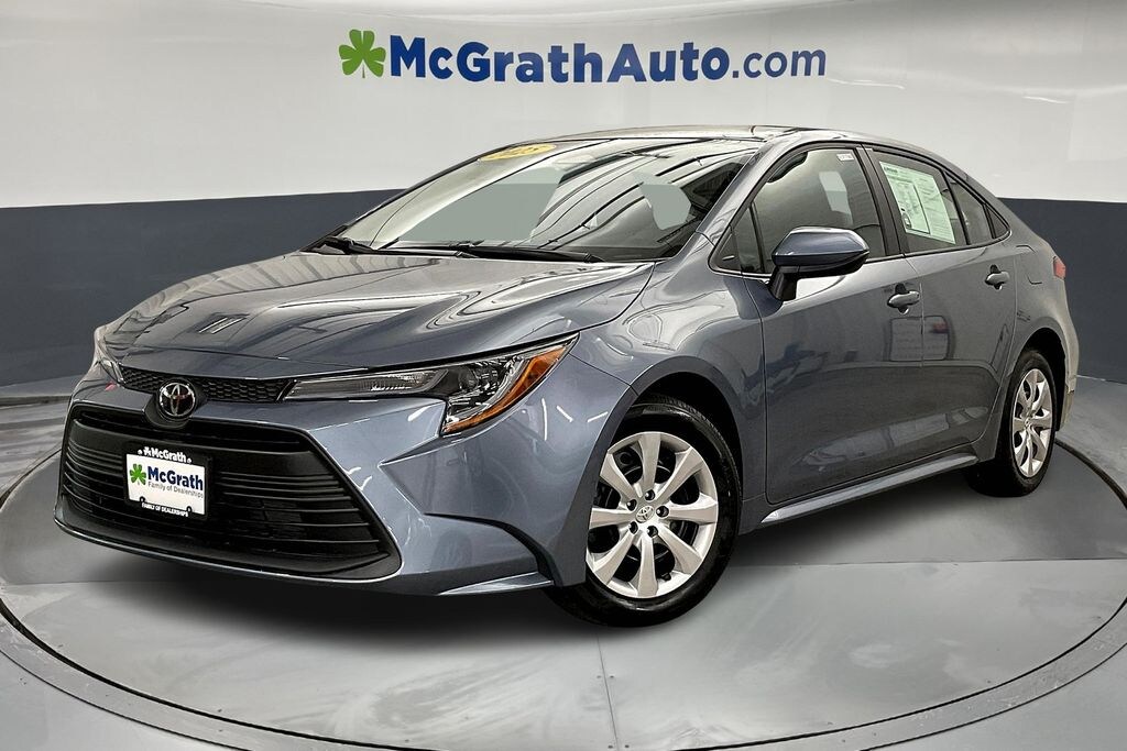 Used 2025 Toyota Corolla LE Sedan