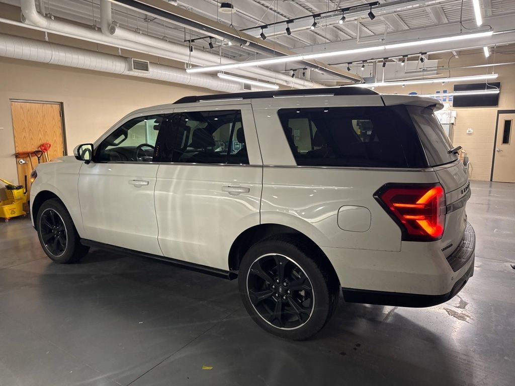 Used 2024 Ford Expedition Limited SUV