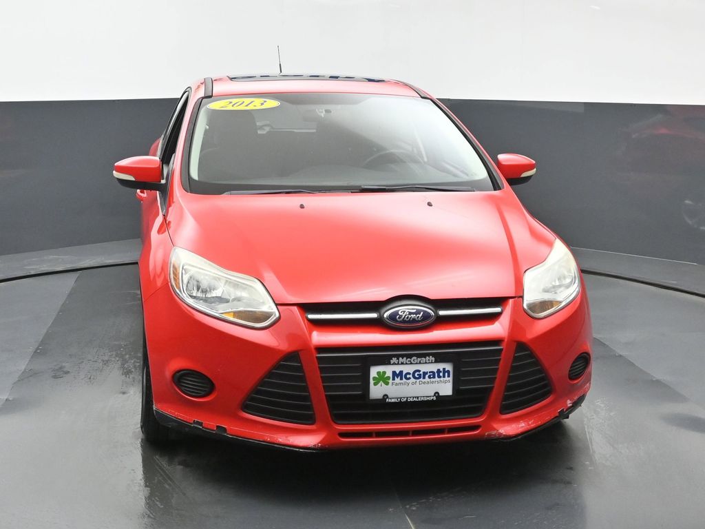 2013 Ford Focus SE photo 3