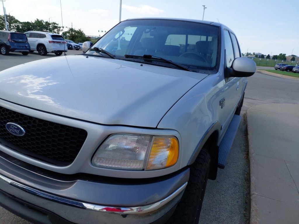 Used 2003 Ford F-150 XLT Truck