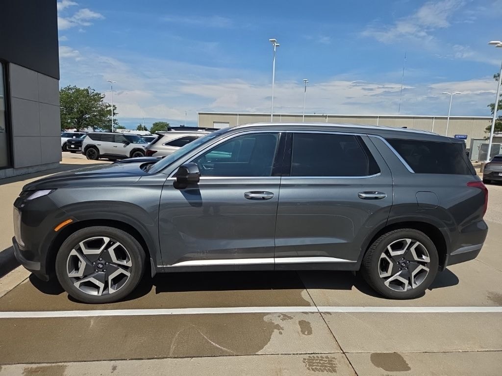 Used 2023 Hyundai Palisade SEL SUV