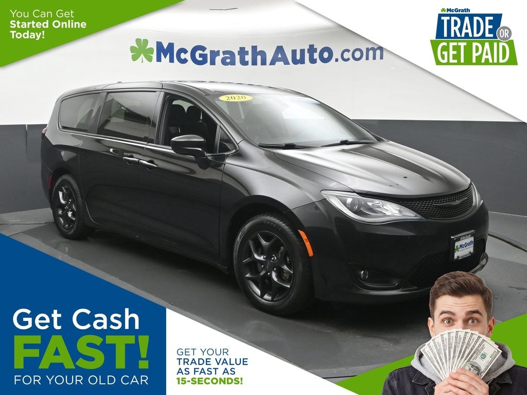 Used 2020 Chrysler Pacifica Touring Minivan/Van