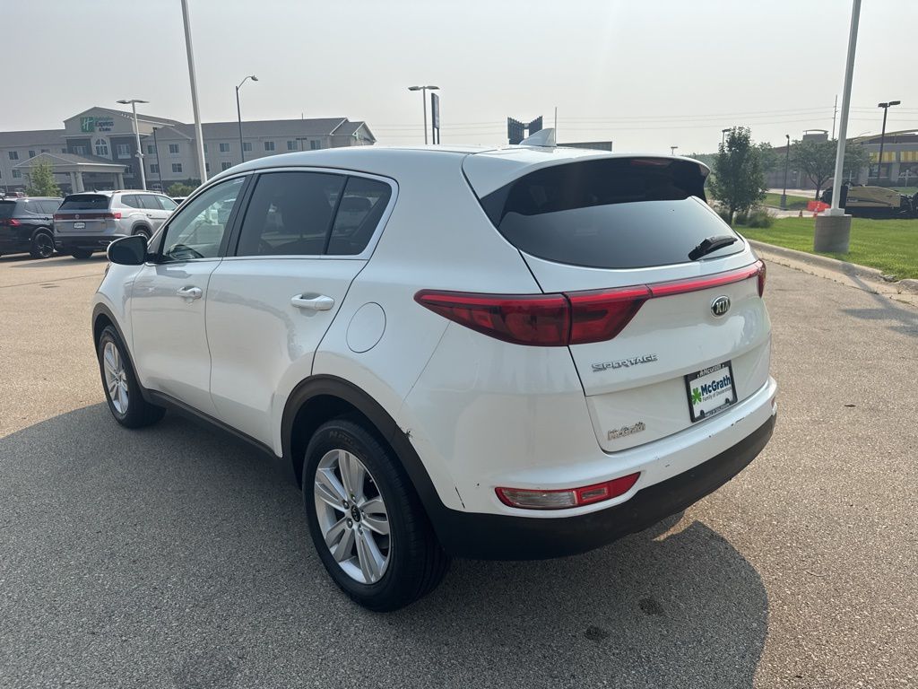 2019 Kia Sportage LX photo 3