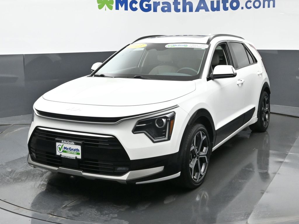 2023 Kia Niro EX Touring photo 3