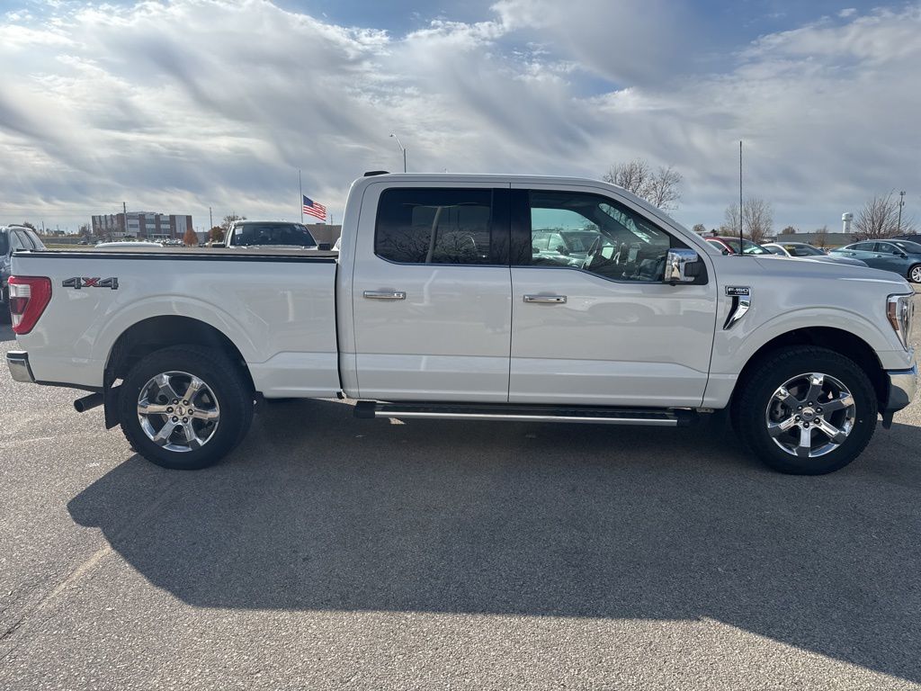2022 Ford F-150 Lariat photo 2