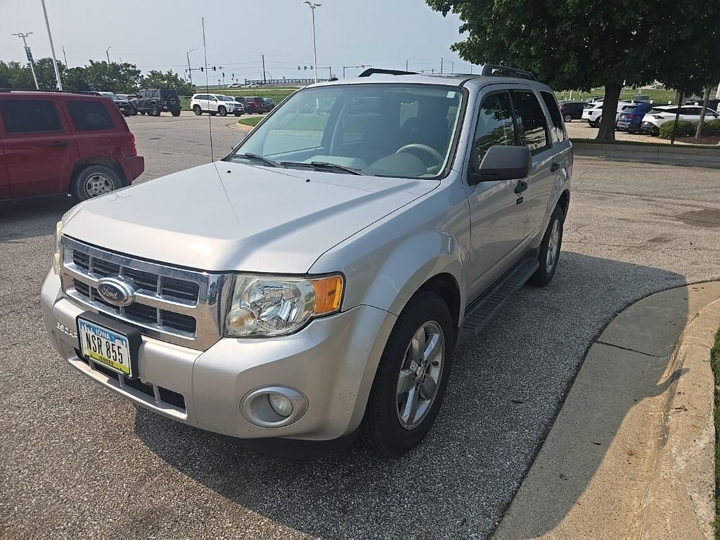 Used 2009 Ford Escape XLT SUV