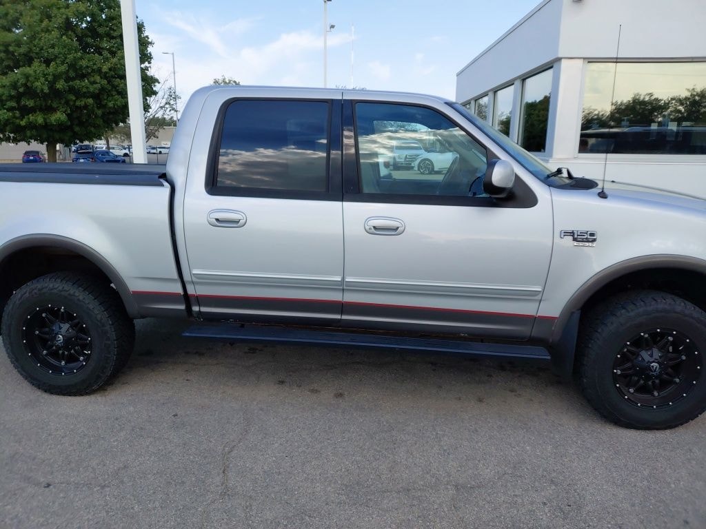 Used 2003 Ford F-150 XLT Truck