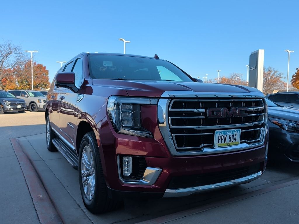 Used 2021 GMC Yukon XL SLT SUV