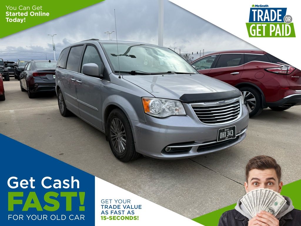 2016 Chrysler Town & Country Touring-L