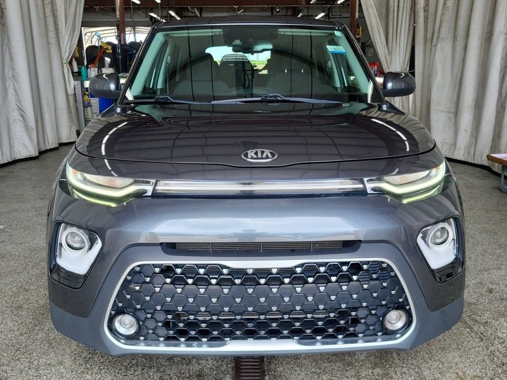 2020 Kia Soul EX photo 2
