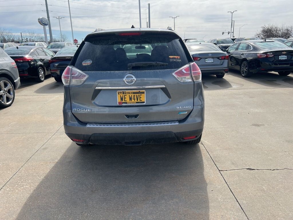 Used 2014 Nissan Rogue SL SUV