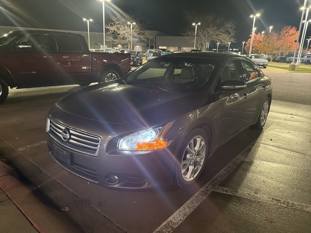 Used 2014 Nissan Maxima 3.5 SV Sedan