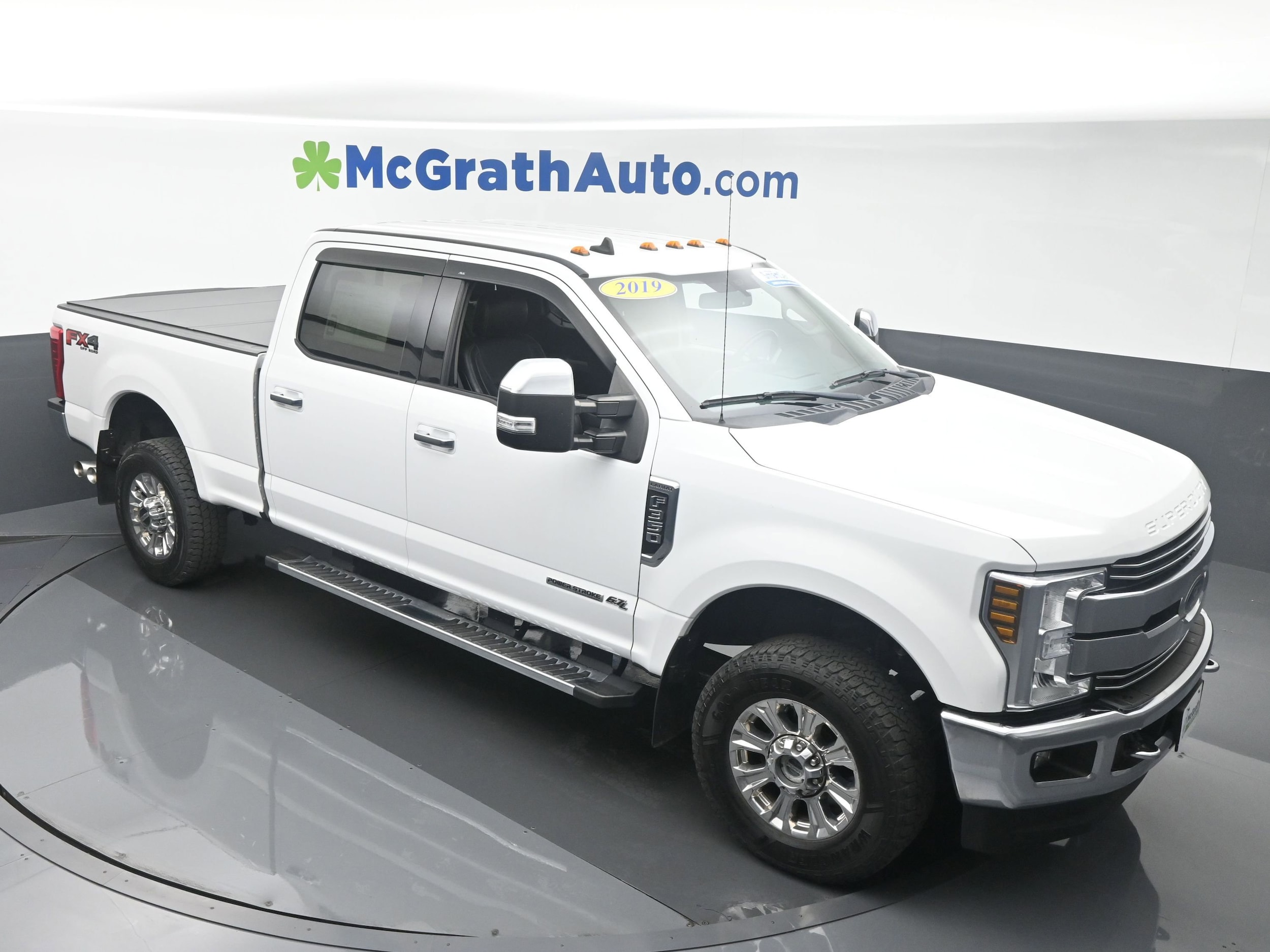 Used 2019 Ford F-350 Super Duty Lariat with VIN 1FT8W3BT5KEC98741 for sale in Hiawatha, IA