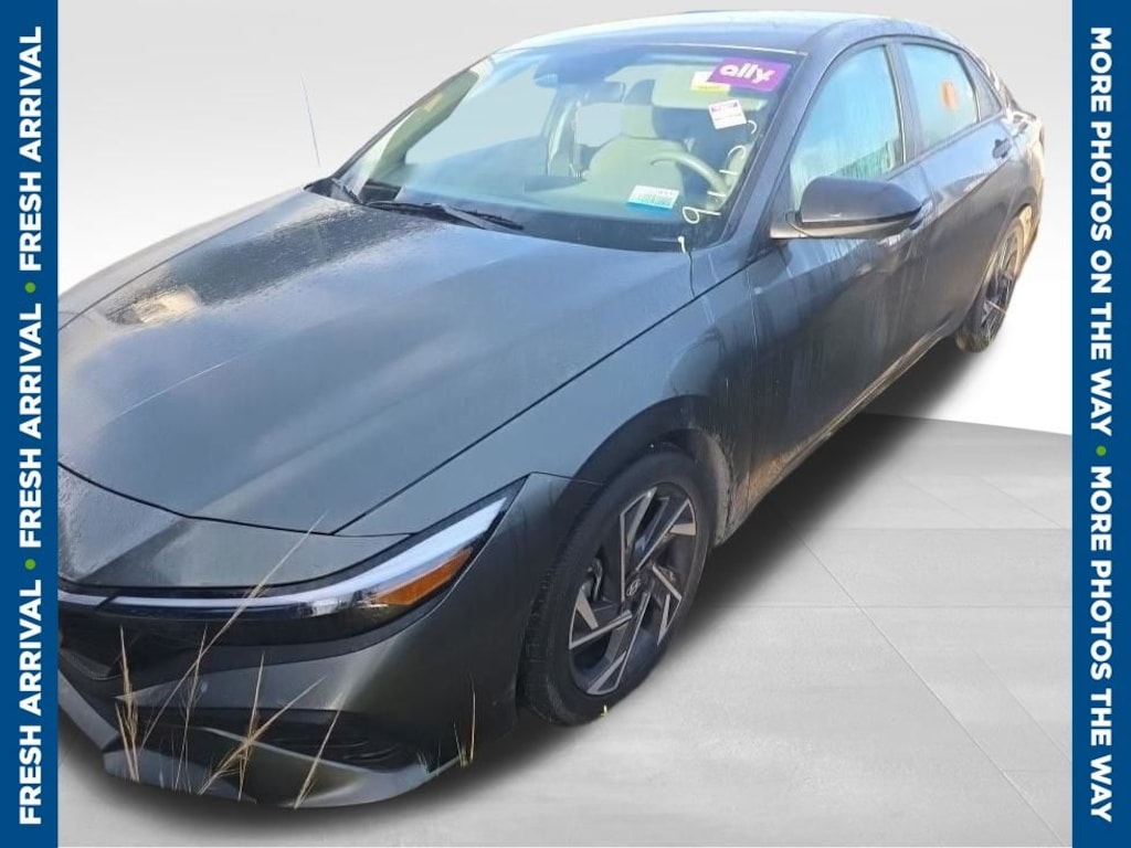 Used 2025 Hyundai Elantra SEL Sport Sedan