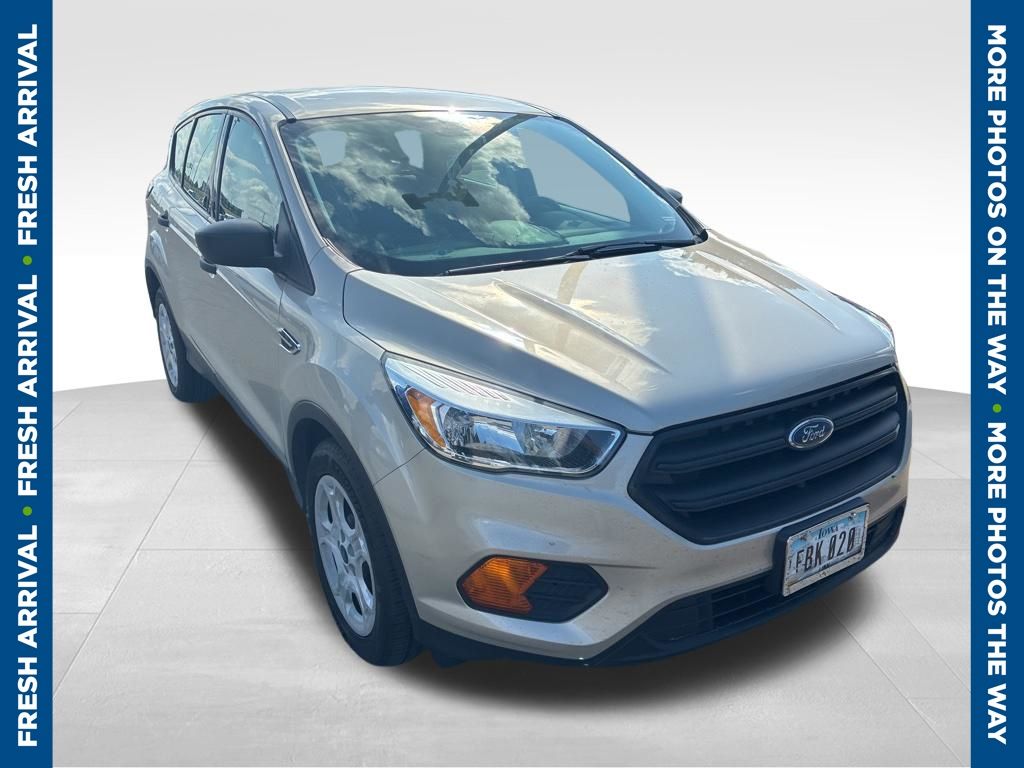 2017 Ford Escape S's photo