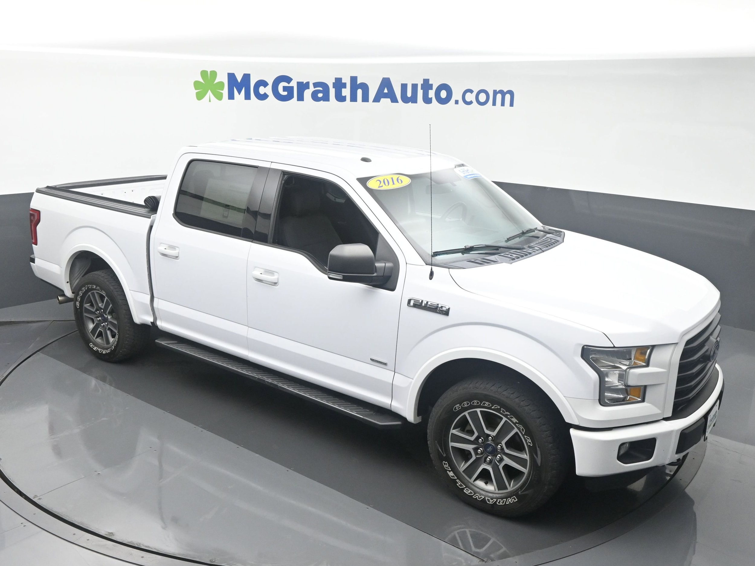 Used 2016 Ford F-150 XLT with VIN 1FTEW1EP5GKD56409 for sale in Hiawatha, IA