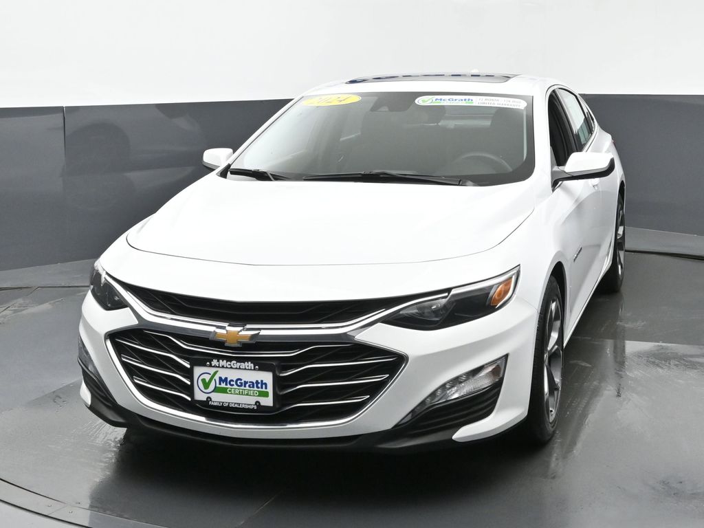 2024 Chevrolet Malibu 1LT photo 4