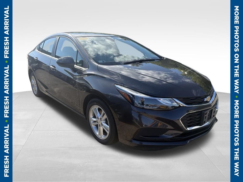 Used 2016 Chevrolet Cruze LT Sedan