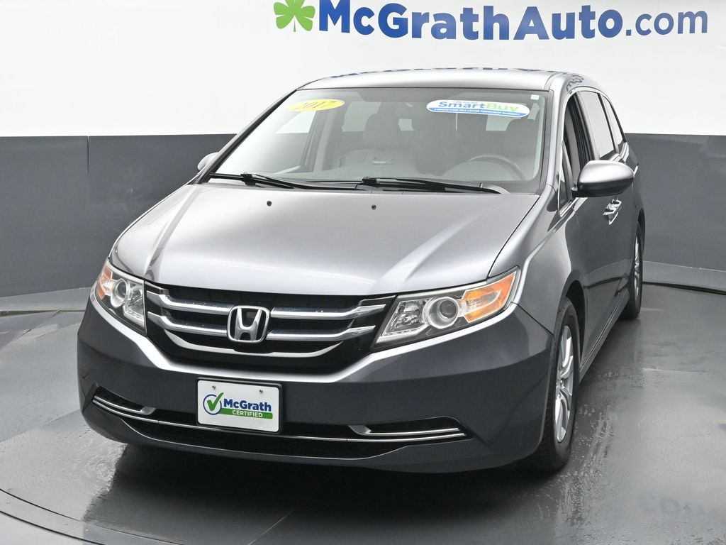 2017 Honda Odyssey SE photo 4