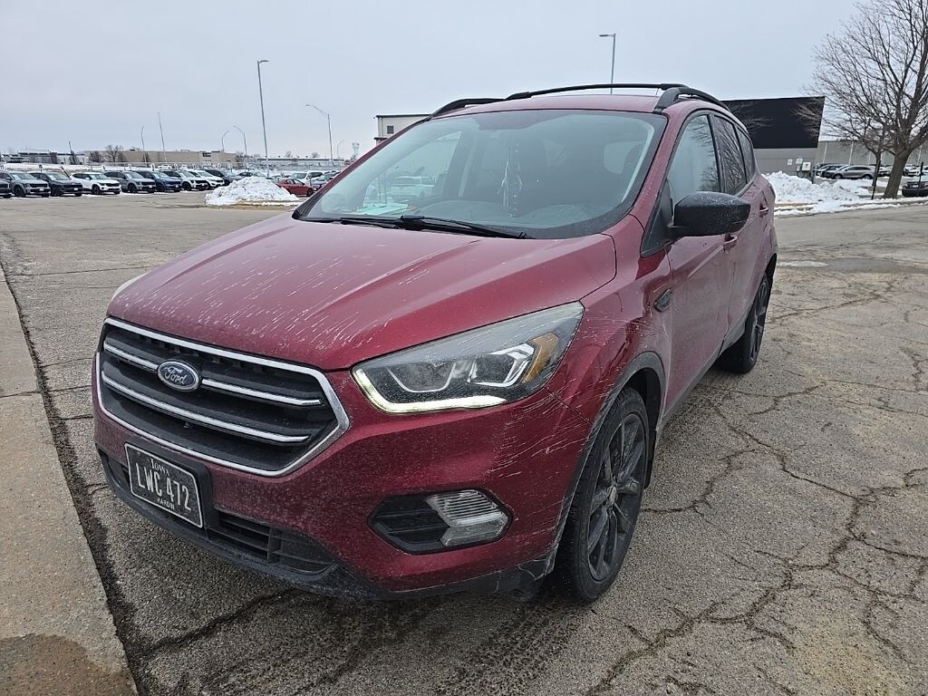 Used 2017 Ford Escape SE SUV