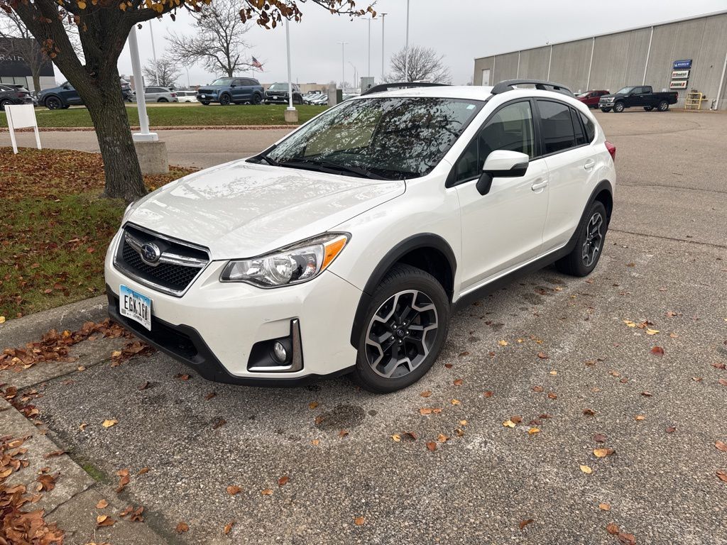 2017 Subaru Crosstrek 2.0i Limited photo 2