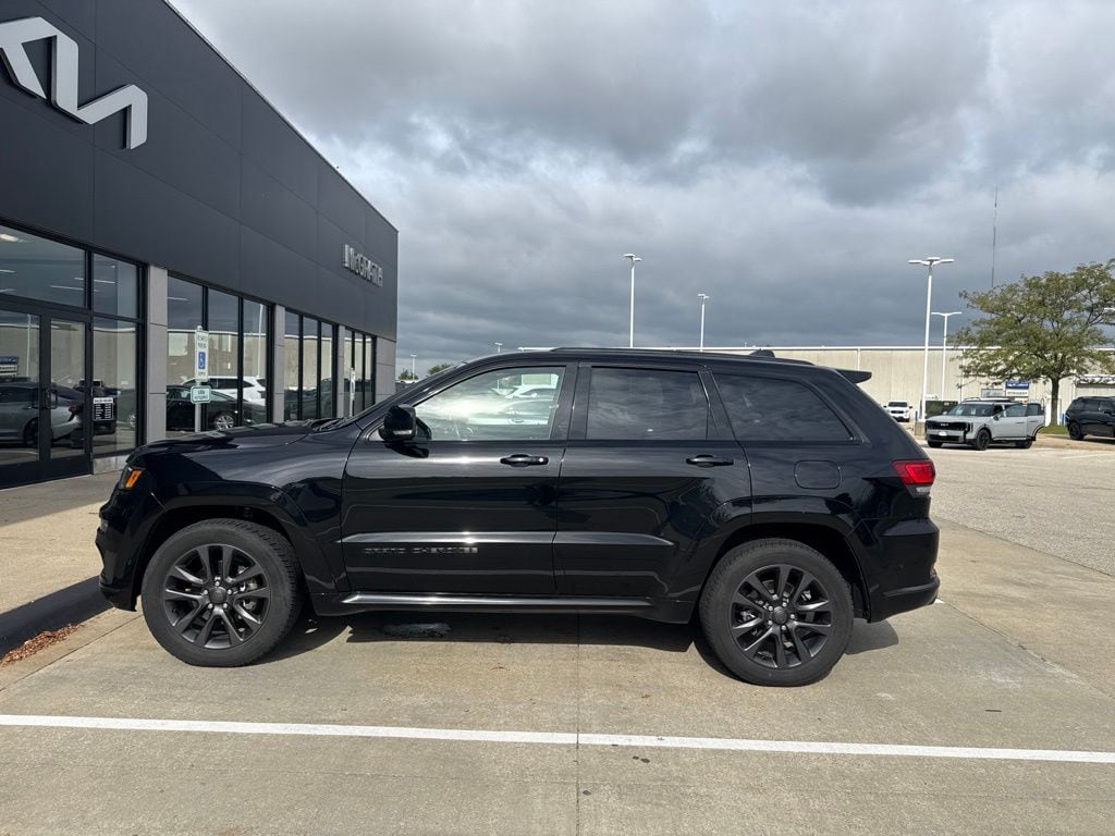 Used 2018 Jeep Grand Cherokee Overland SUV