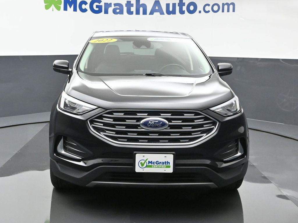 2022 Ford Edge SEL photo 3