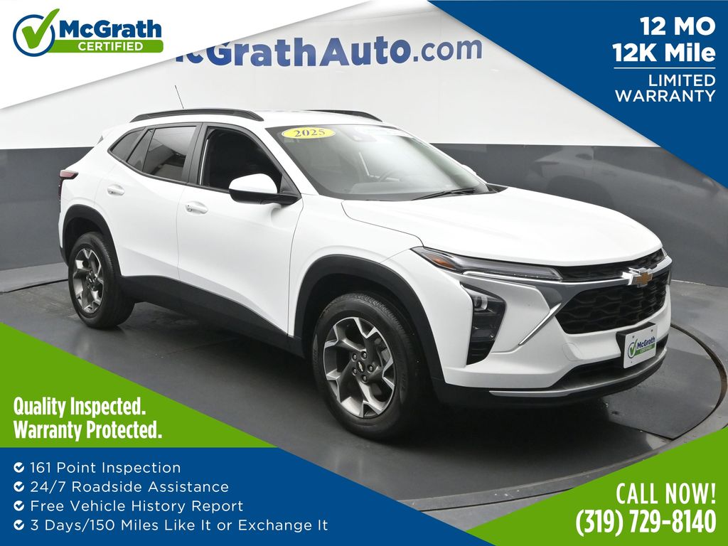 2025 Chevrolet Trax LT's photo