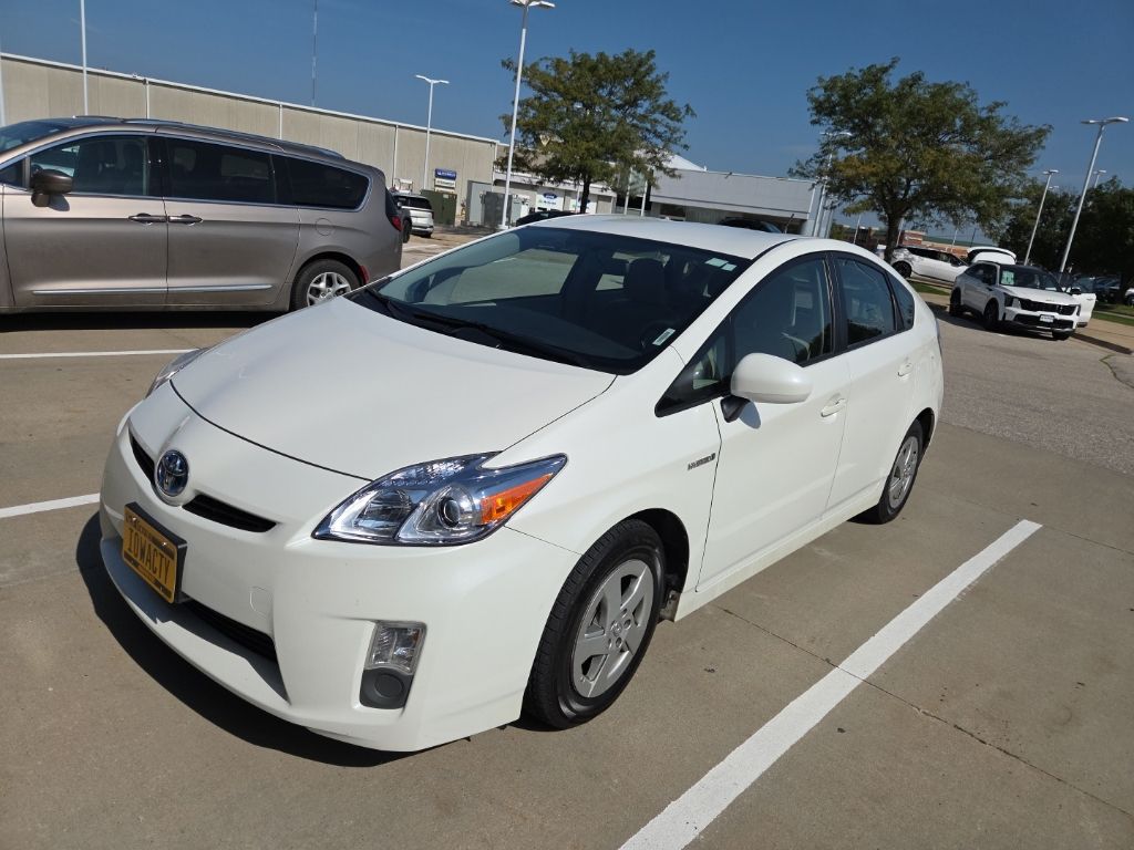 Used 2010 Toyota Prius II with VIN JTDKN3DU6A0113400 for sale in Hiawatha, IA