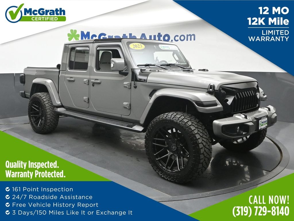 Used 2023 Jeep Gladiator Overland Truck