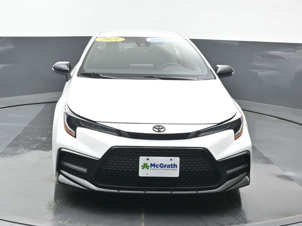 2021 Toyota Corolla SE photo 2