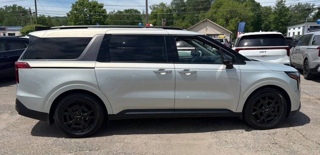 KNDNE5K38S6467596