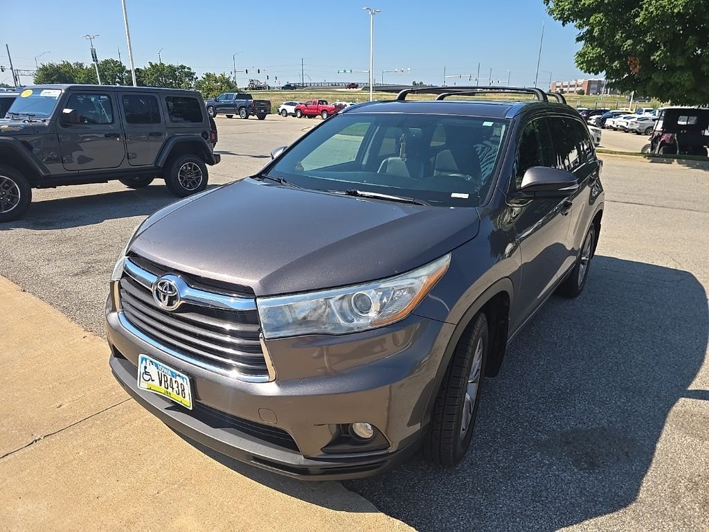 Used 2015 Toyota Highlander XLE V6 SUV