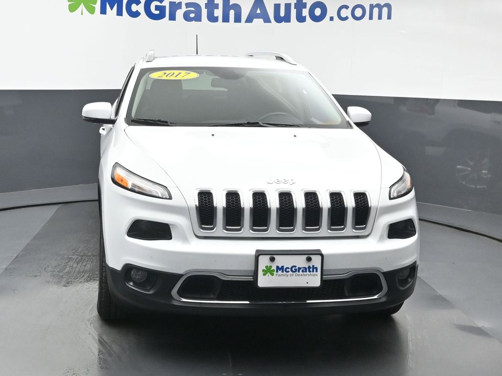 2017 Jeep Cherokee Limited photo 3