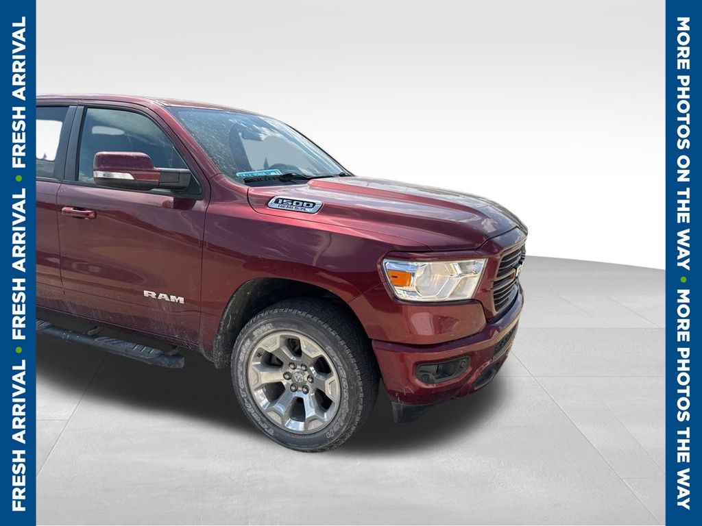 2019 RAM 1500 Big Horn/Lone Star 4x4 Crew Cab 5'7's photo