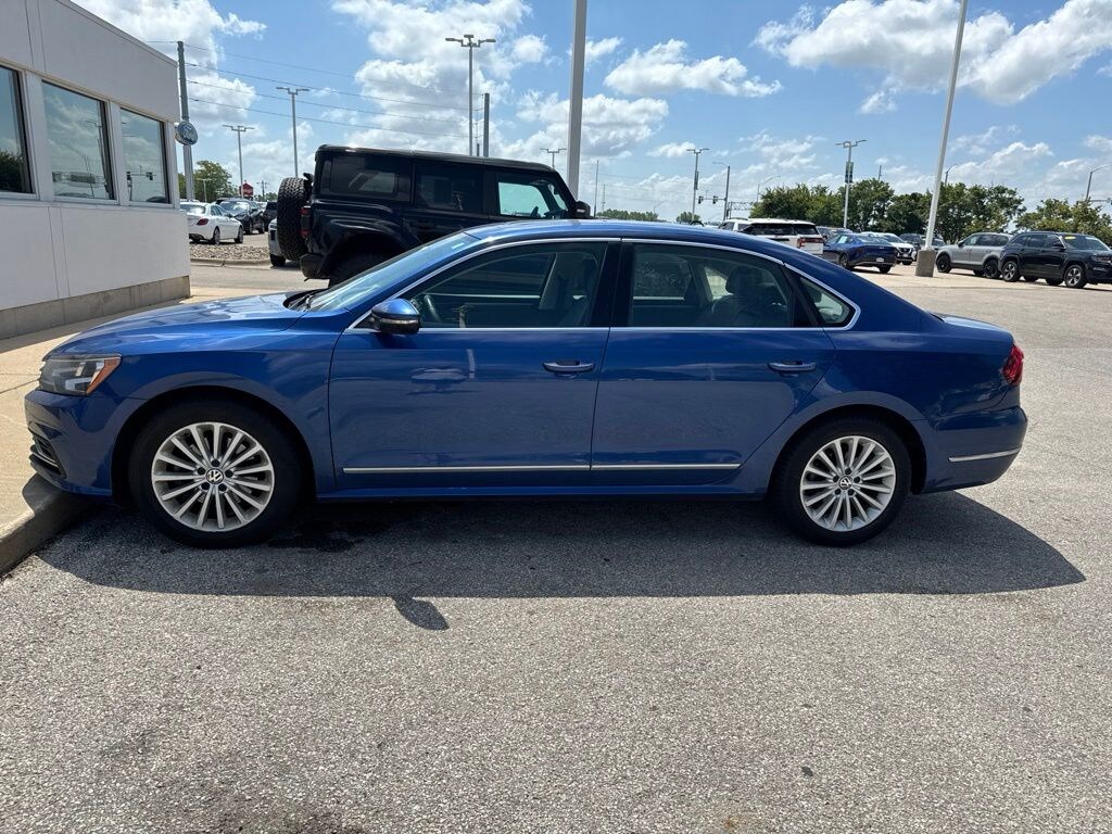 Used 2017 Volkswagen Passat 1.8T SE Sedan