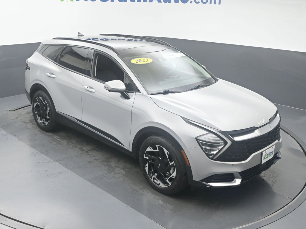 2023 Kia Sportage photo 2