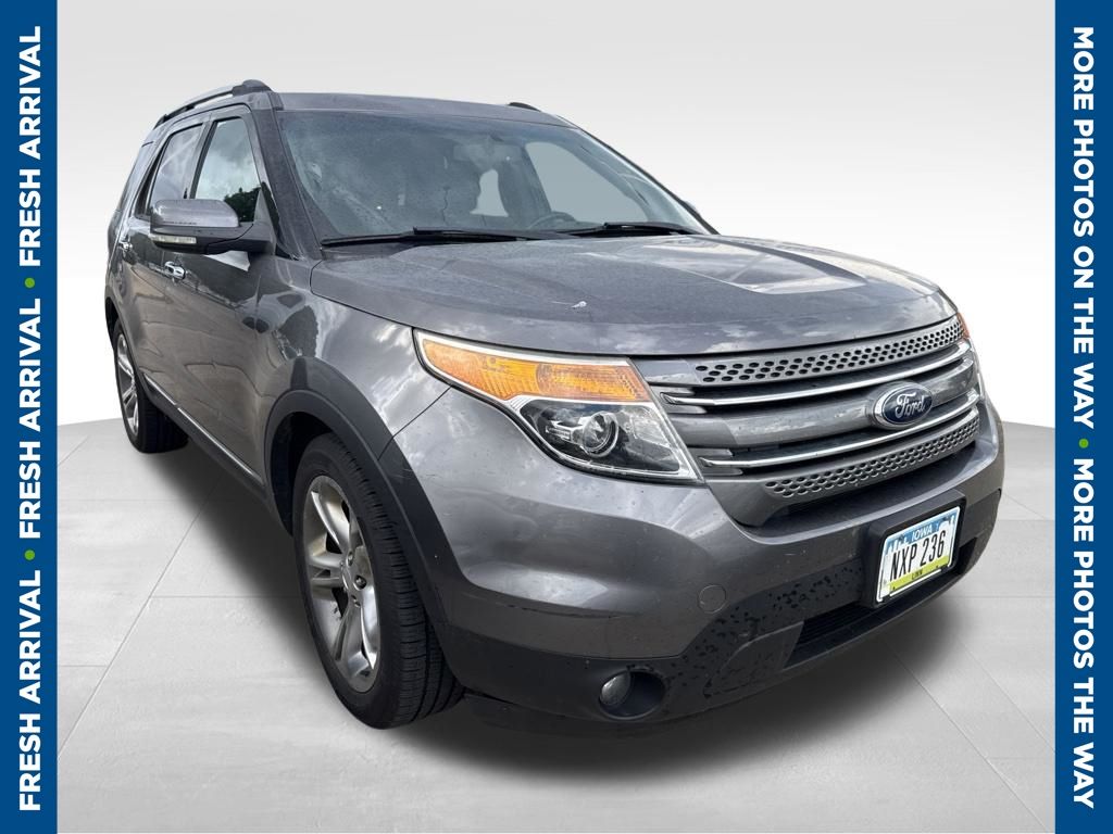 2013 Ford Explorer Limited's photo