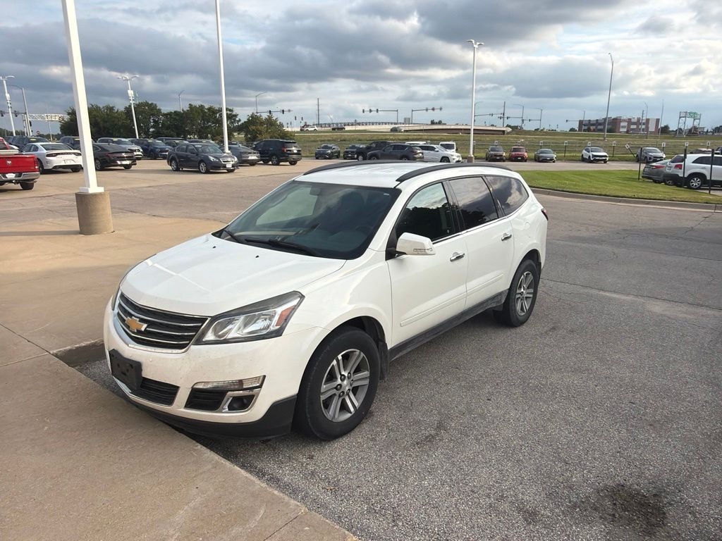 Used 2015 Chevrolet Traverse 2LT SUV