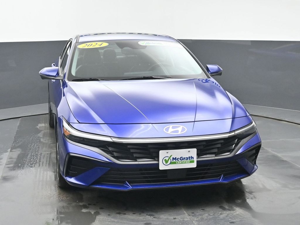 Used 2024 Hyundai Elantra Limited Sedan