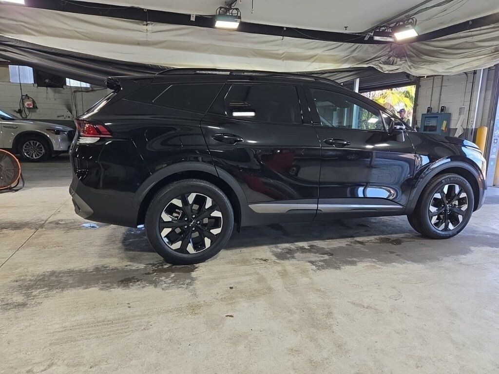 Used 2024 Kia Sportage Plug-In Hybrid X-Line SUV