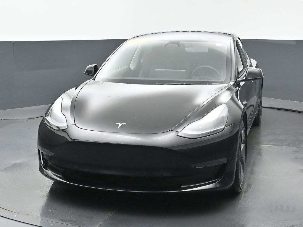2022 Tesla Model 3 Long Range photo 4