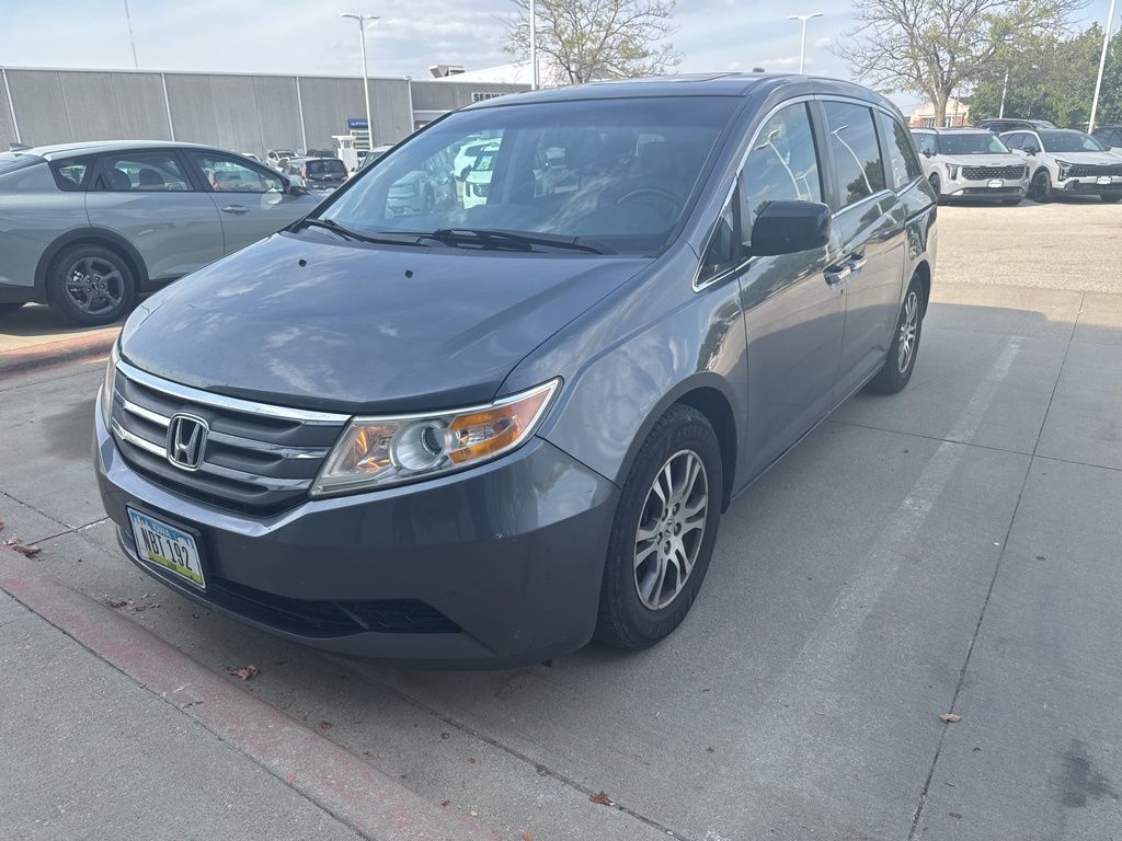 2013 Honda Odyssey EX-L photo 2