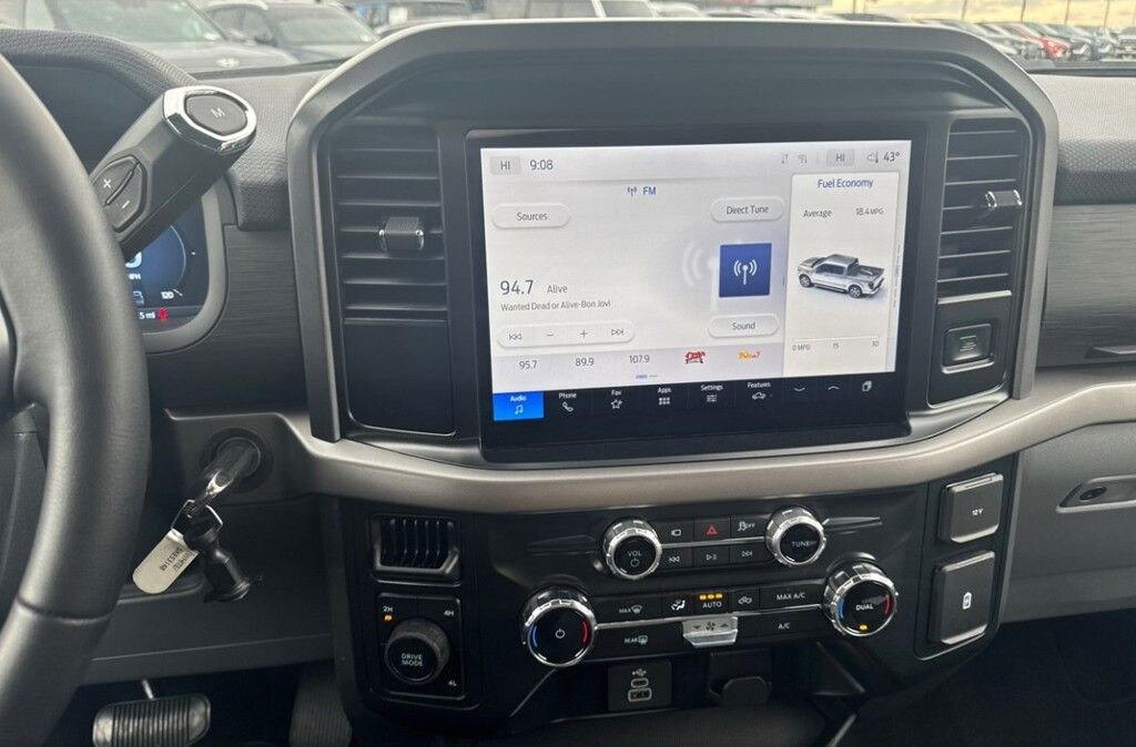 Used 2025 Ford F-150 XLT Truck