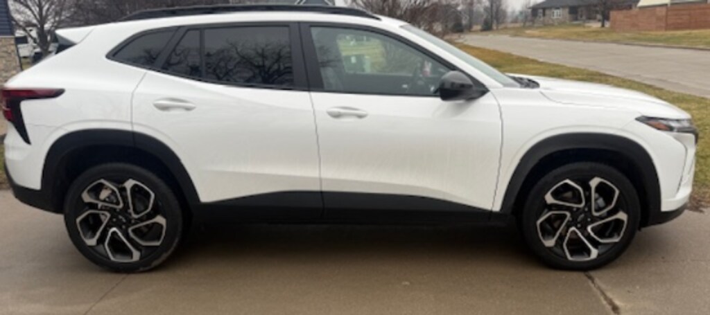 Used 2024 Chevrolet Trax 2RS SUV