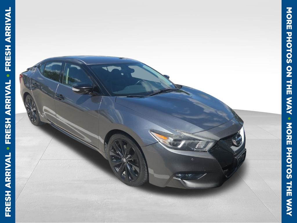 2017 Nissan Maxima 3.5 SR's photo